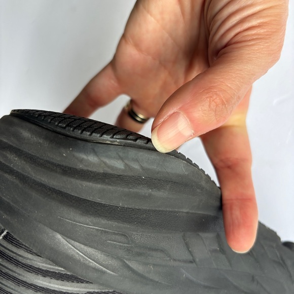 Hoka One One Sneakers, size 10 - Picture 6 of 15